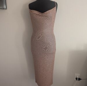 Elegant Spaghetti Strap Midi Dress in Sparkling Pink